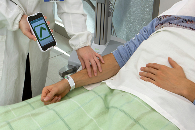 Utilizing Digital Mobile Devices to Improve Patient Outcomes