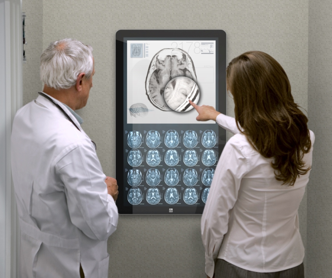 Intuitive interaction for healthcare applications