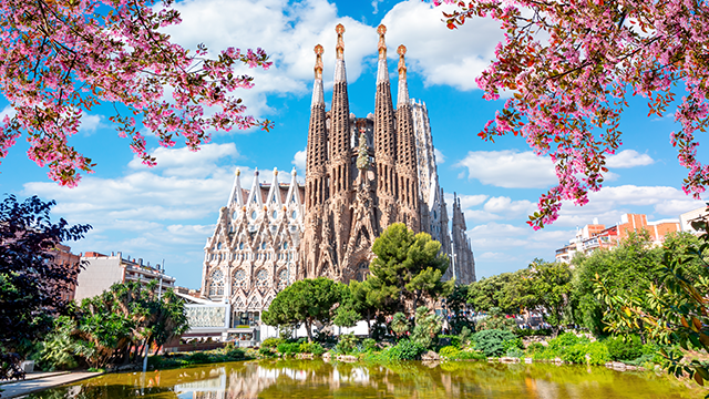 Local Perspectives: Exploring Barcelona, Spain Through Anastasiya´s Eyes