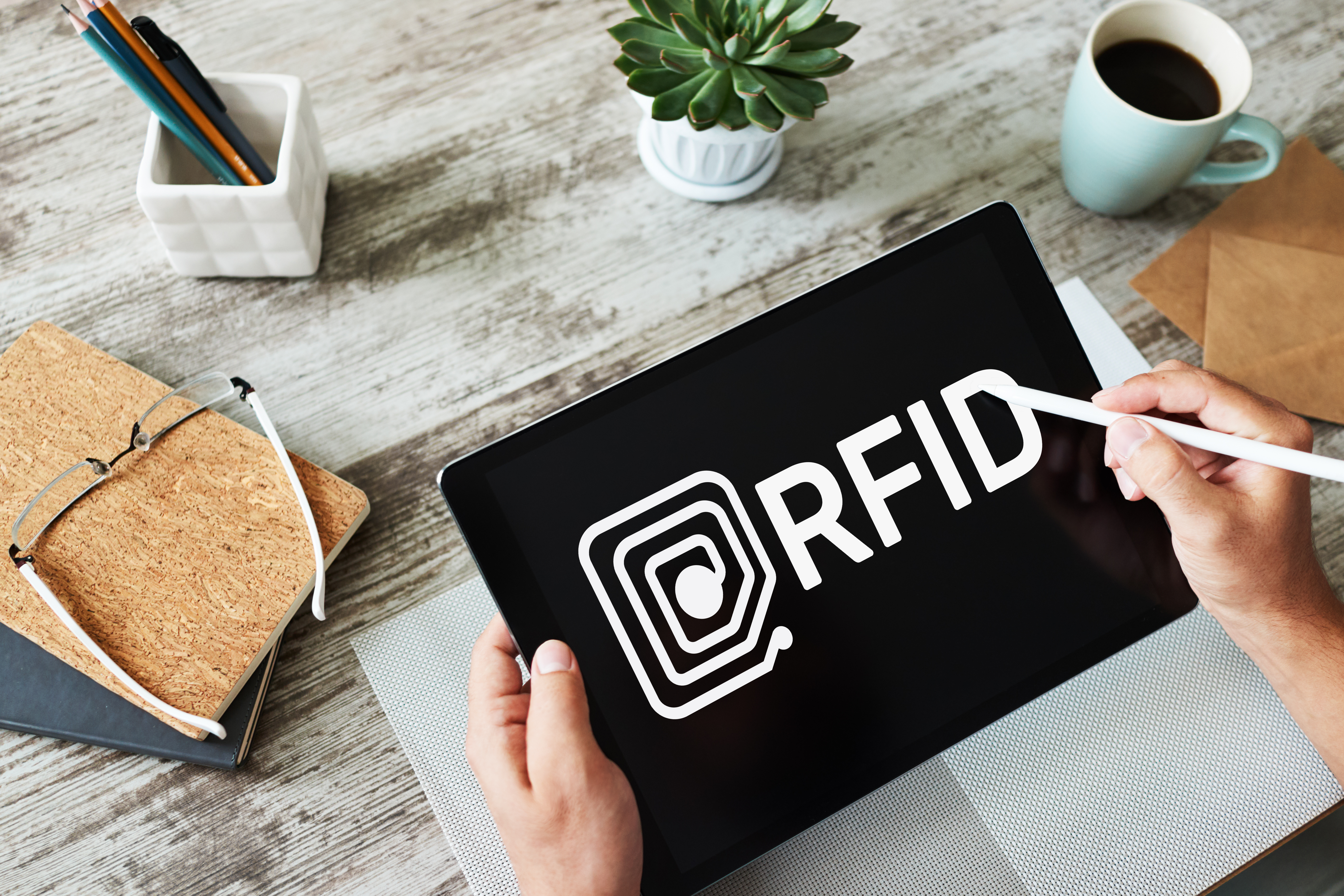 How Retail RFID Can Help Brick-and-Mortar Businesses